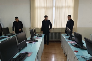 校党委书记黄成定到食品科技学院调研指导工作